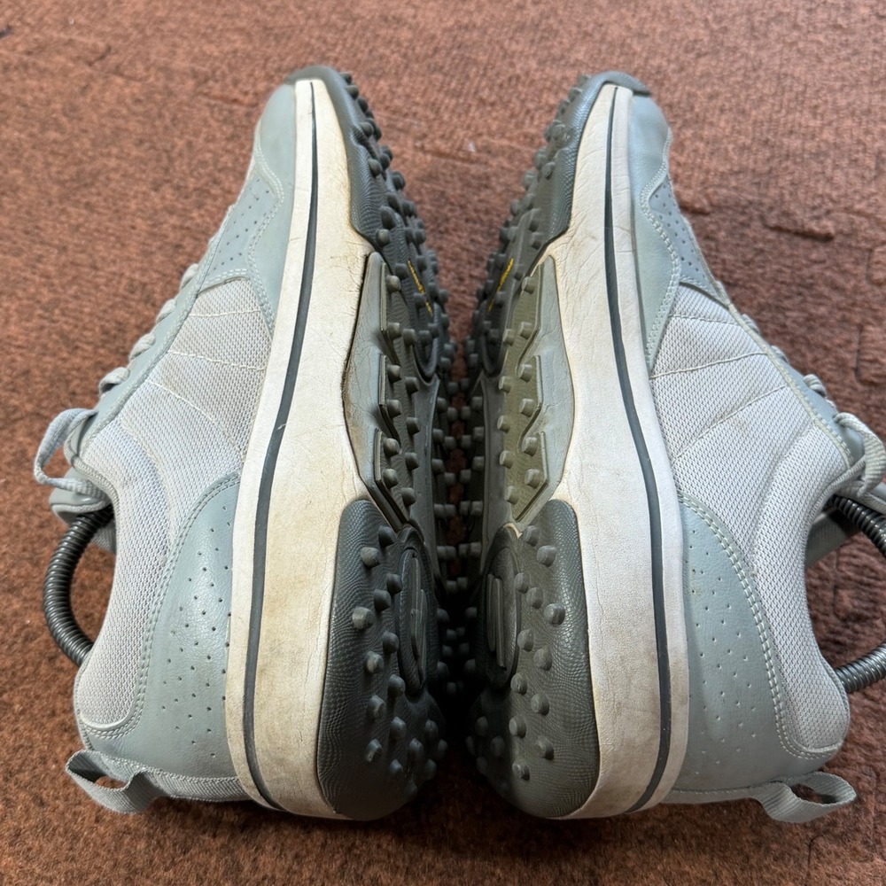 Mens 10 Skechers Go Golf Arch Fit Mens Grey Spikeless Golf Shoes 214018 Size 10 - Picture 8 of 11